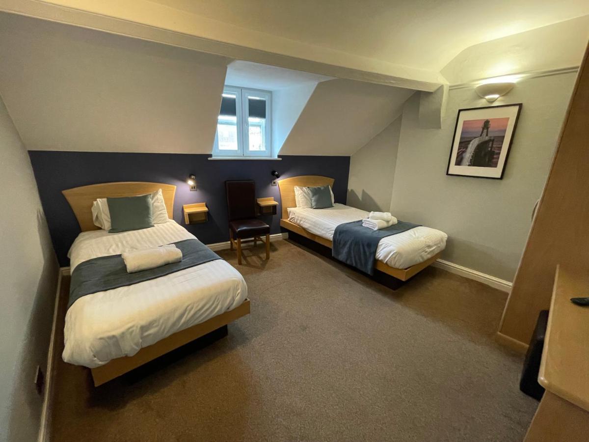 The George Hotel Whitby Exteriör bild